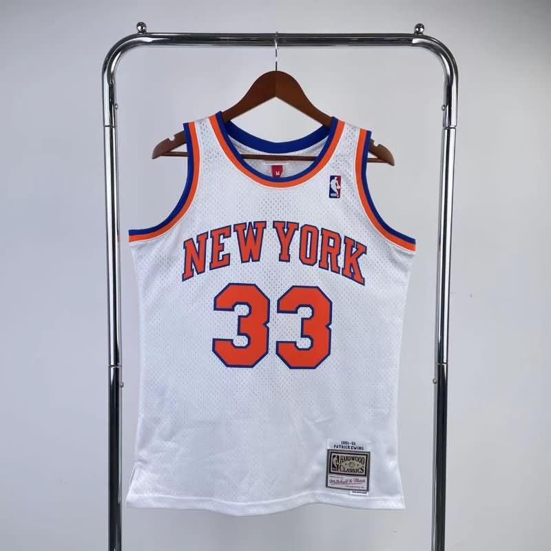 New York Knicks 1991/92 White Classics Basketball Jersey (Hot Press) New York Knicks 1991/92 White Classics Basketball Jersey (Hot Press)