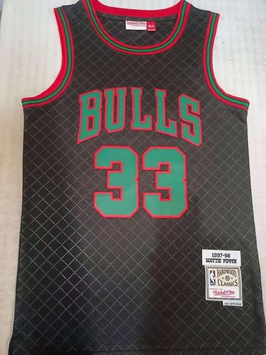 Chicago Bulls 1997/98 Black #33 PIPPEN Classics Basketball Jersey 03 (Stitched) Chicago Bulls 1997/98 Black #33 PIPPEN Classics Basketball Jersey 03 (Stitched)