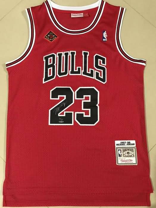 Chicago Bulls 1997/98 Red #23 JORDAN Classics Basketball Jersey 02 (Stitched) Chicago Bulls 1997/98 Red #23 JORDAN Classics Basketball Jersey 02 (Stitched)