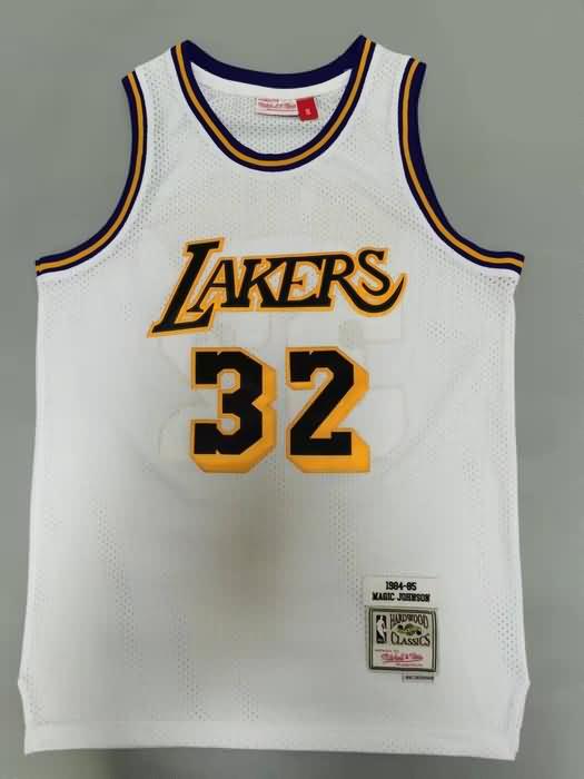 Los Angeles Lakers 1984/85 White #32 JOHNSON Classics Basketball Jersey (Stitched) Los Angeles Lakers 1984/85 White #32 JOHNSON Classics Basketball Jersey (Stitched)