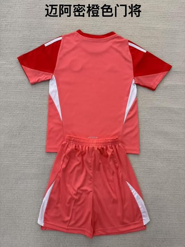 Inter Miami Soccer Jersey Goalkeeper Red Replica 2025