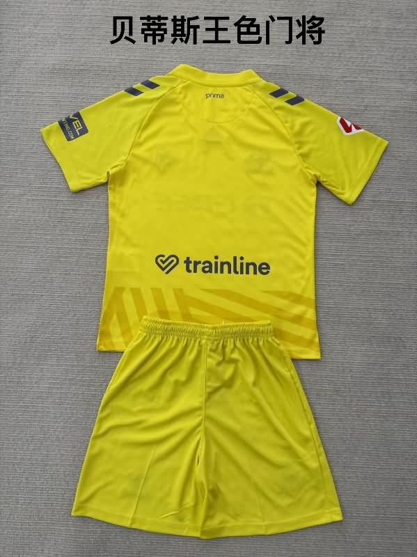 Real Betis 25/26 Goalkeeper Yellow Soccer Jersey