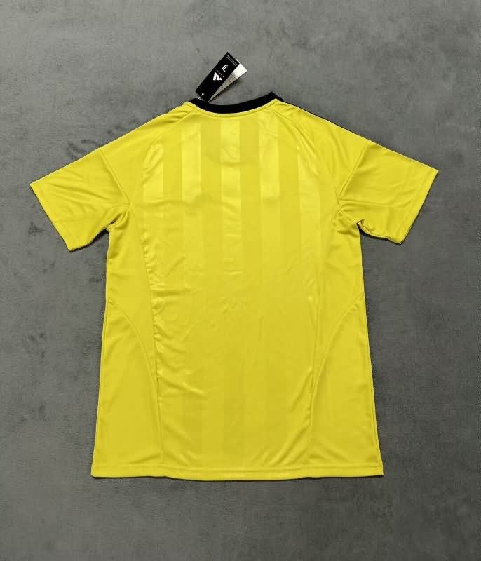 AAA Quality Juventus 25/26 Goalkeeper Yellow Soccer Jersey