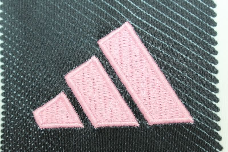 AAA Quality Juventus 25/26 Home Women Soccer Jersey