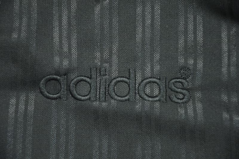 AAA Quality Liverpool 1995/96 Reissue Soccer Jersey