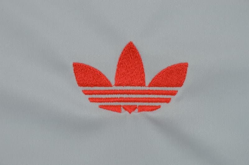 AAA Quality Liverpool 25/26 White Soccer Jersey 02