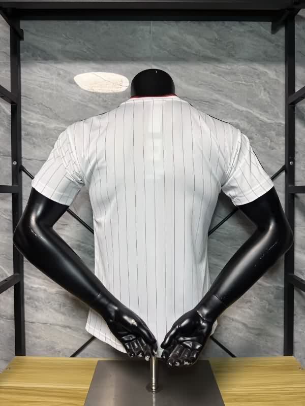 AAA Quality Manchester United 25/26 White Soccer Jersey(Player) 02