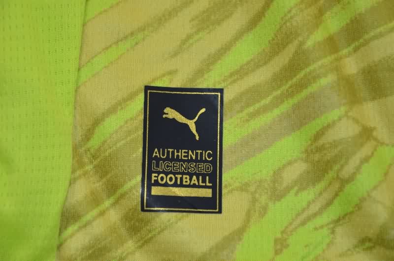 AAA Quality Marseilles 25/26 Goalkeeper Green Soccer Jersey