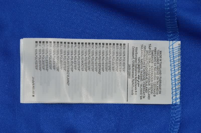 AAA Quality Paris St German 25/26 Training Soccer Jersey 08