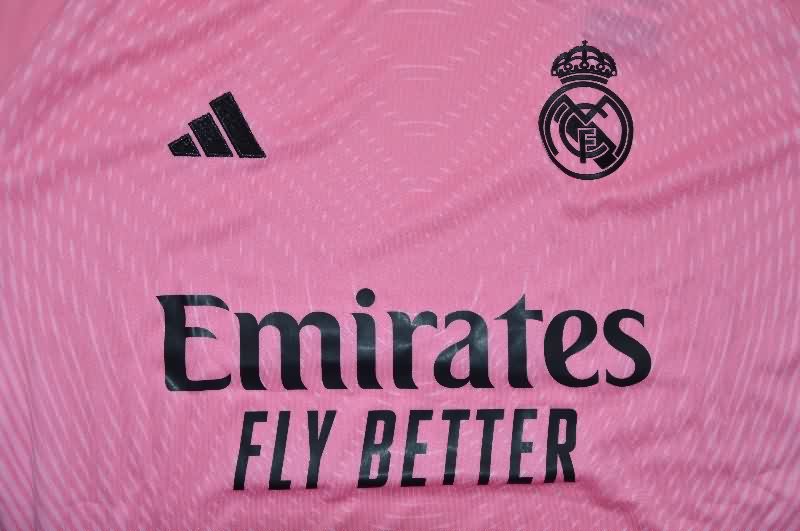 AAA Quality Real Madrid 25/26 Goalkeeper Pink Soccer Jersey