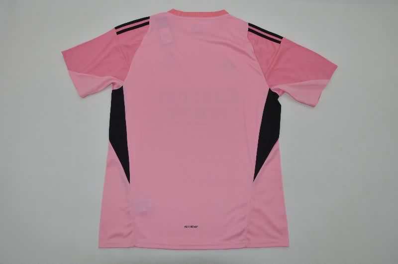 AAA Quality Real Madrid 25/26 Goalkeeper Pink Soccer Jersey