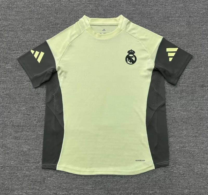 AAA Quality Real Madrid 25/26 Training Soccer Jersey (Player) 07