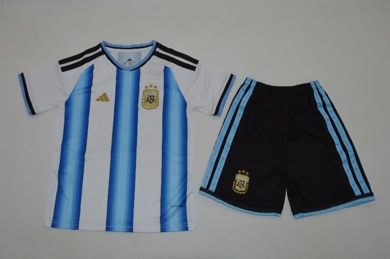Kids Argentina 25/26 Home Soccer Jersey And Shorts