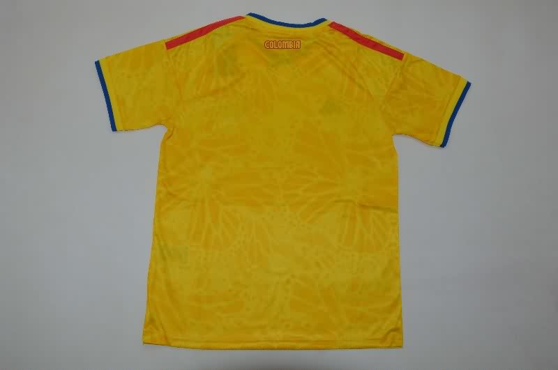 Kids Colombia 2025 Home Soccer Jersey And Shorts