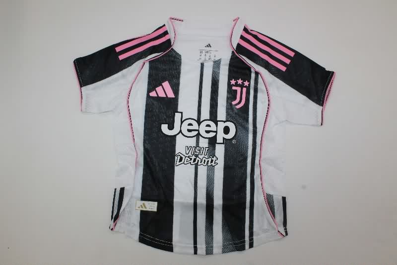 Kids Juventus 25/26 Home Soccer Jersey And Shorts (Player)