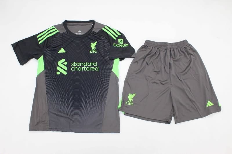 Kids Liverpool 25/26 Goalkeeper Black Soccer Jersey And Shorts