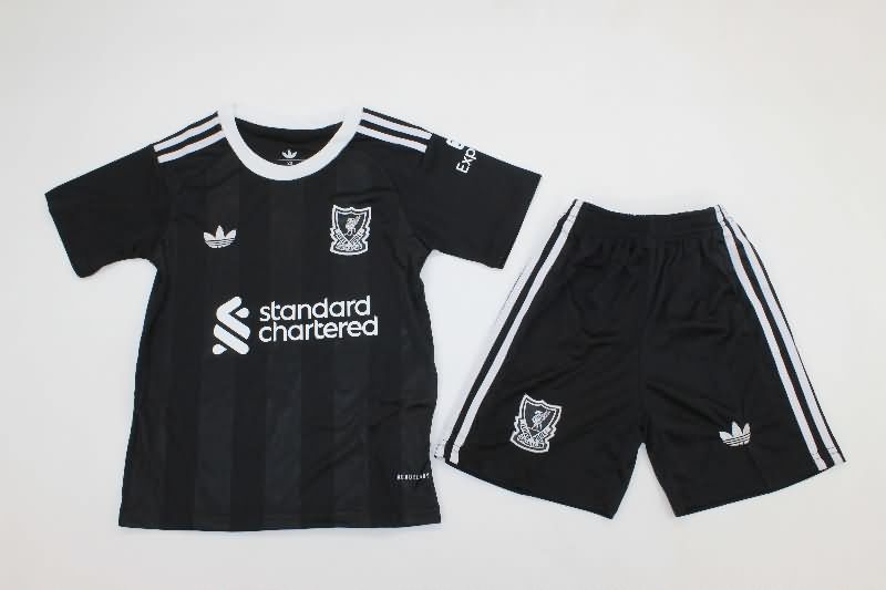 Kids Liverpool 25/26 Goalkeeper Black Soccer Jersey And Shorts 02