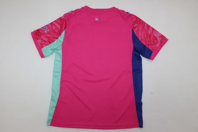 Kids Manchester City 25/26 Goalkeeper Pink Soccer Jersey And Shorts