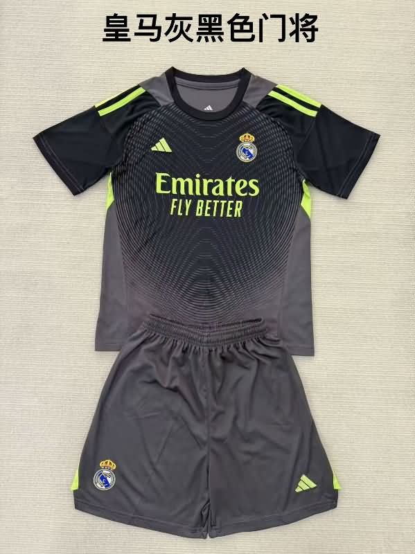 Kids Real Madrid 25/26 Goalkeeper Grey Soccer Jersey And Shorts Leaked