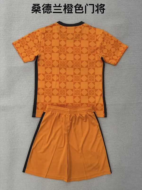 Kids Sunderland 25/26 Goalkeeper Orange Soccer Jersey And Shorts