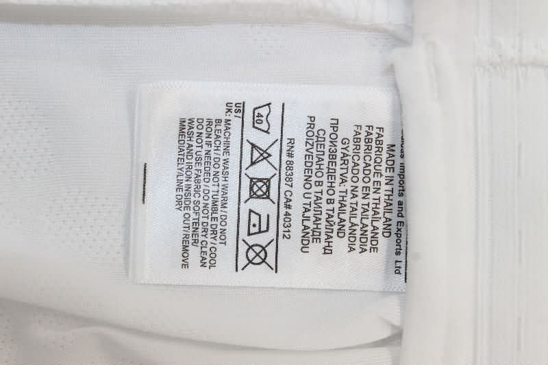 AAA Quality Bayern Munich 2025/26 Away Soccer Shorts (Player)