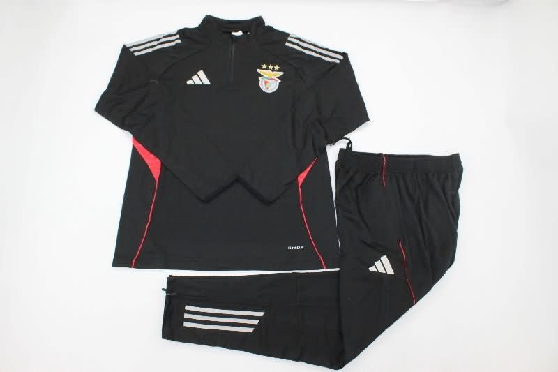AAA Quality Benfica 25/26 Black Soccer Tracksuit AAA Quality Benfica 25/26 Black Soccer Tracksuit