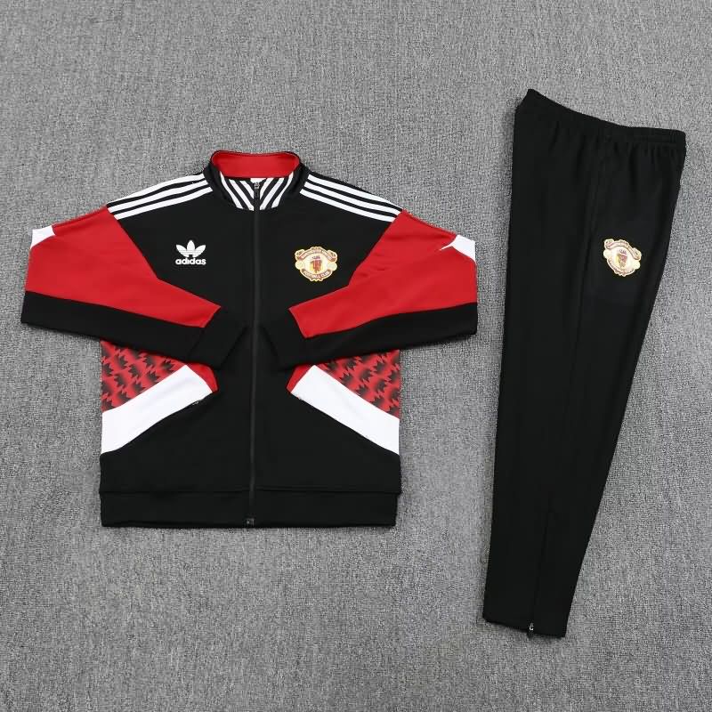 AAA Quality Manchester United 25/26 Black Soccer Tracksuit 03