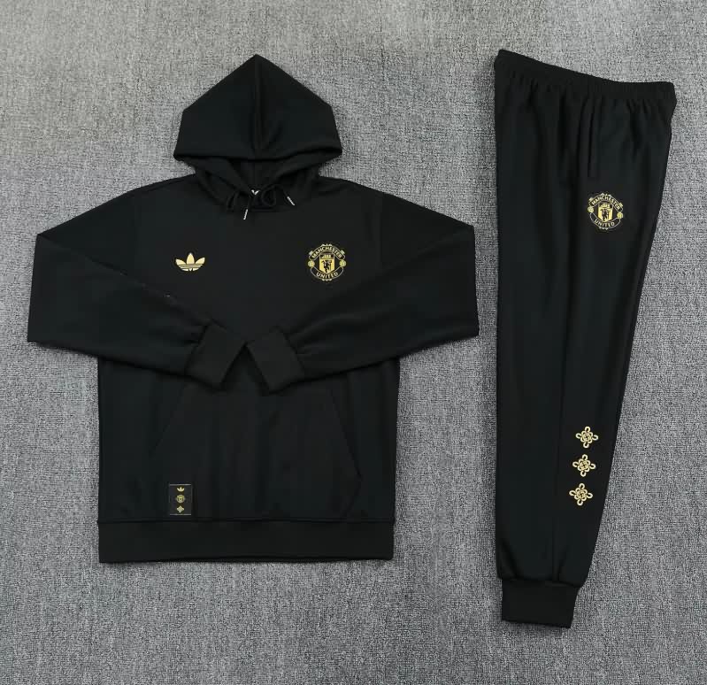 AAA Quality Manchester United 25/26 Black Soccer Tracksuit 07