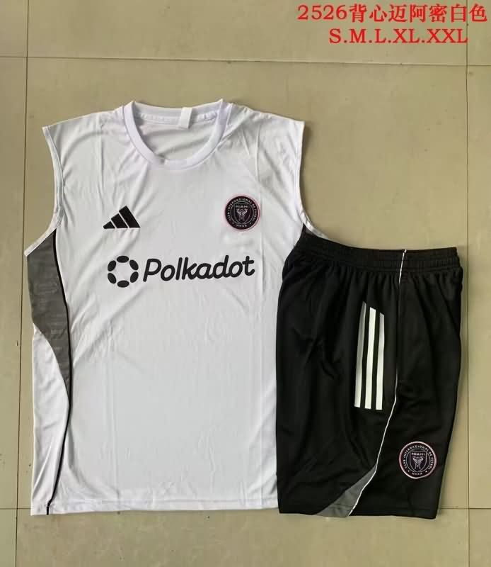 AAA Quality Inter Miami 2025 White Soccer Training Sets 02 AAA Quality Inter Miami 2025 White Soccer Training Sets 02