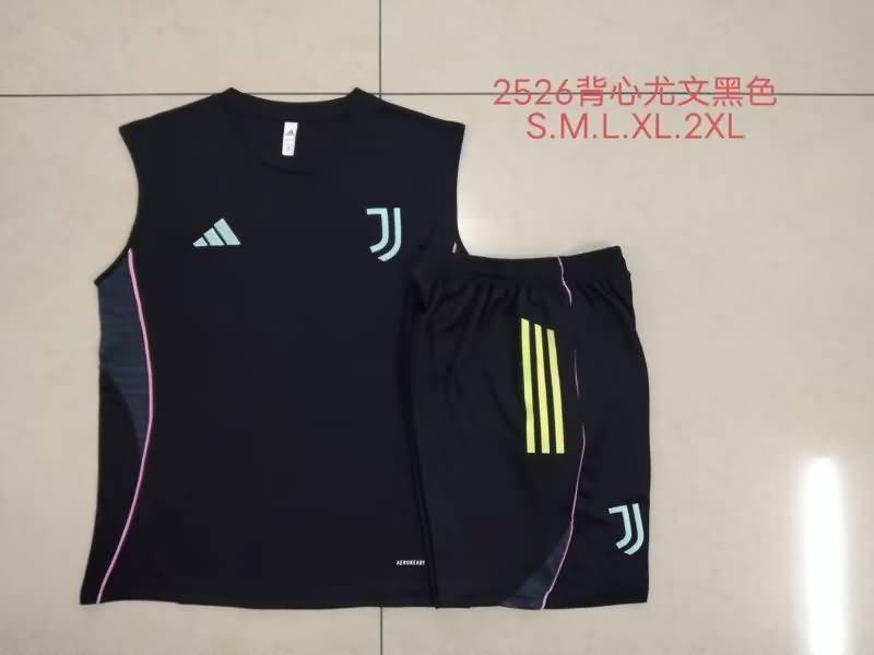 AAA Quality Juventus 25/26 Black Soccer Training Sets 02 AAA Quality Juventus 25/26 Black Soccer Training Sets 02