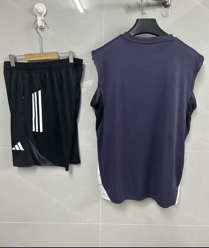 AAA Quality Manchester United 25/26 Dark Blue Soccer Training Sets 02