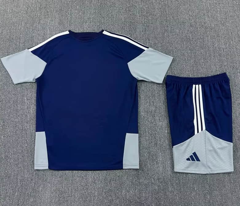 AAA Quality Real Madrid 25/26 Dark Blue Soccer Training Sets 08