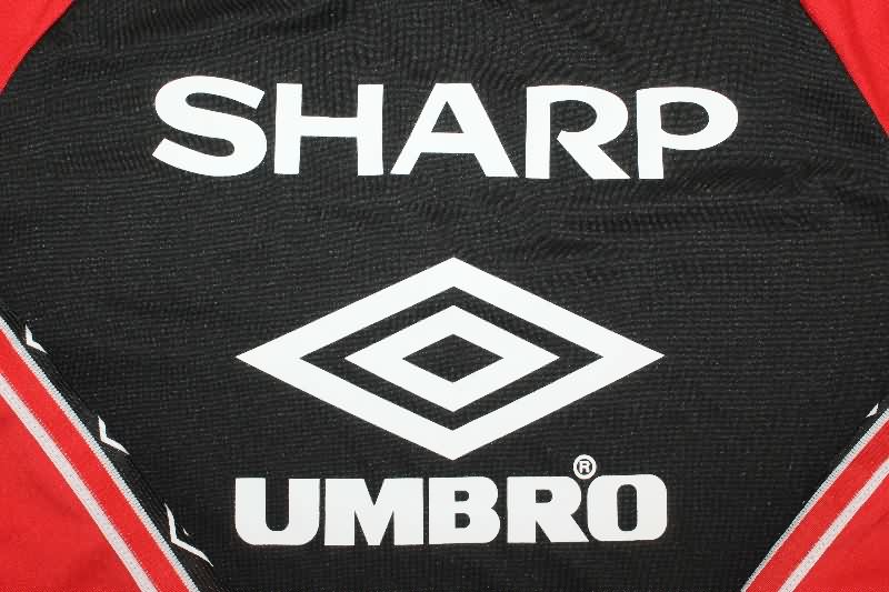 AAA Quality Manchester United 1998/99 Black Soccer Sweater