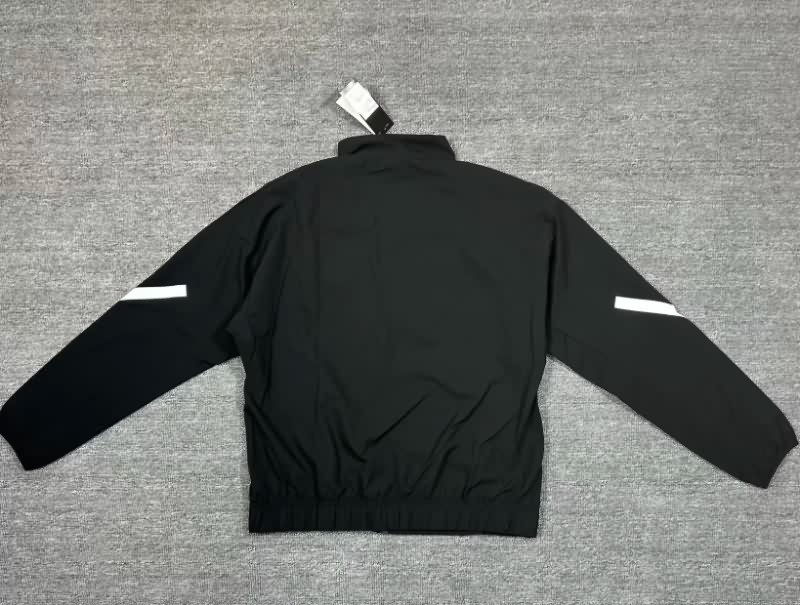 AAA Quality Manchester United 25/26 Black Soccer Windbreaker 04