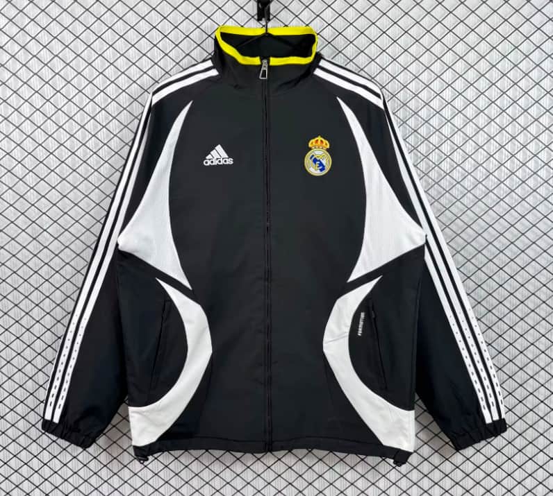 AAA Quality Real Madrid 25/26 Black Soccer Windbreaker 06