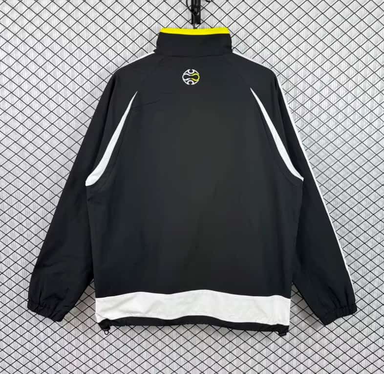 AAA Quality Real Madrid 25/26 Black Soccer Windbreaker 06