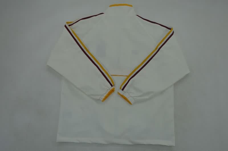 AAA Quality Spain 2026 Beige Soccer Windbreaker