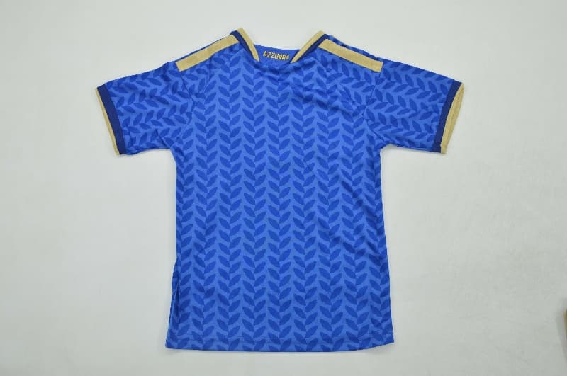 Kids Italy 2026 Home Soccer Jersey And Shorts (Player)