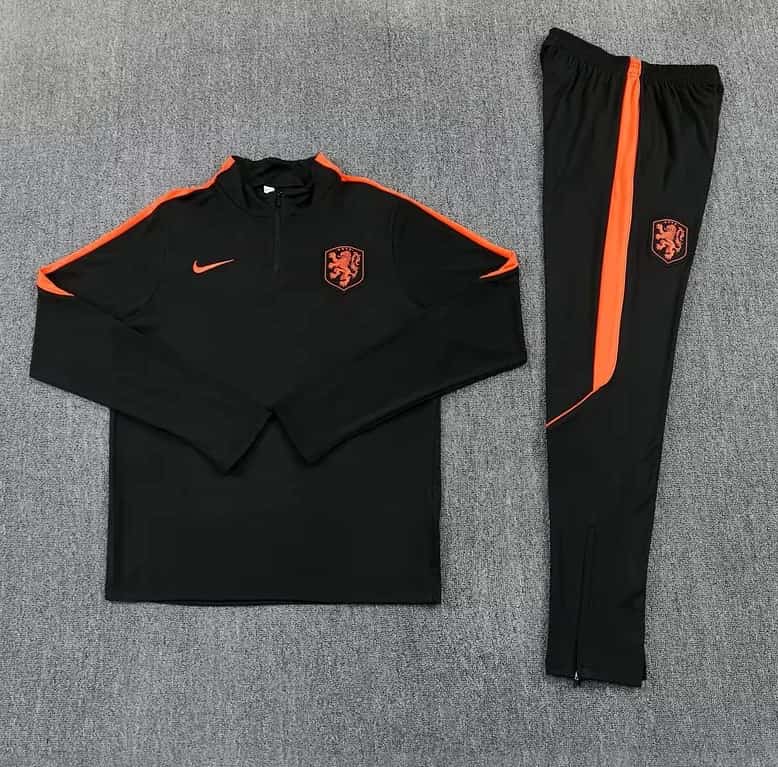 AAA Quality Netherlands 2026 Black Soccer Tracksuit