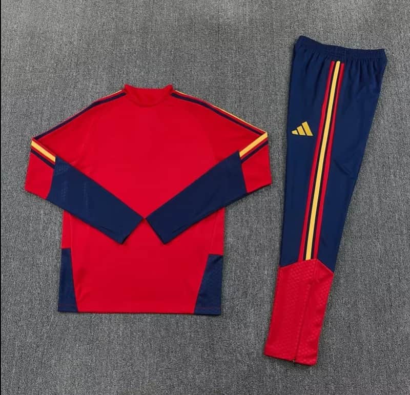 AAA Quality Spain 2026 Red Soccer Tracksuit 02