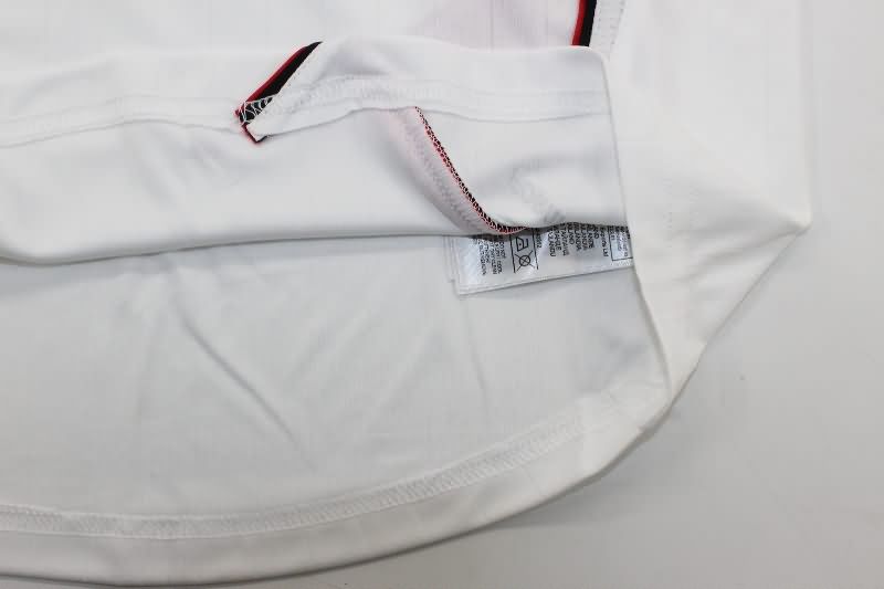 AAA Quality AC Milan 2006/07 Away Retro Soccer Jersey (Player)