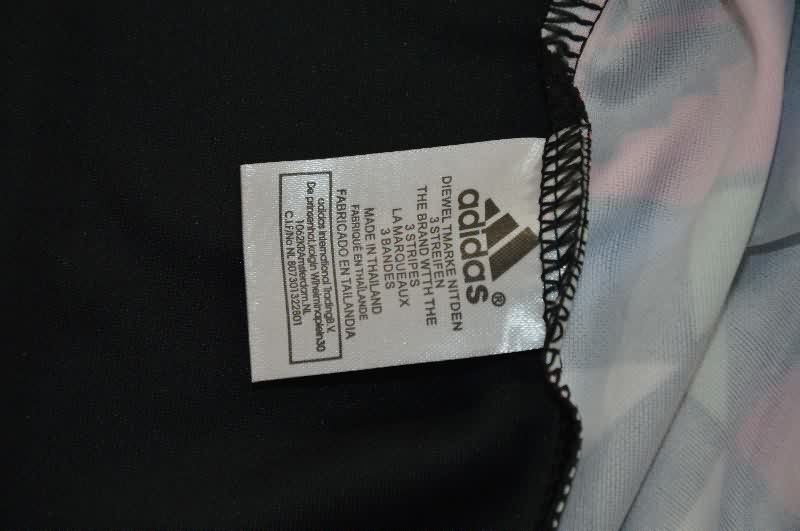 AAA Quality Argentina 1990 Goalkeeper Retro Soccer Jersey