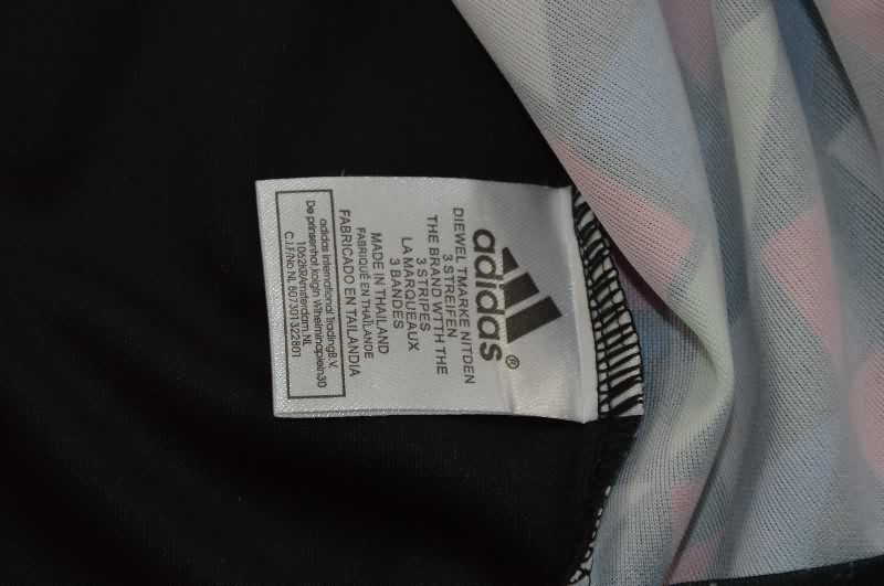 AAA Quality Argentina 1990 Goalkeeper Retro Long Sleeve Soccer Jersey