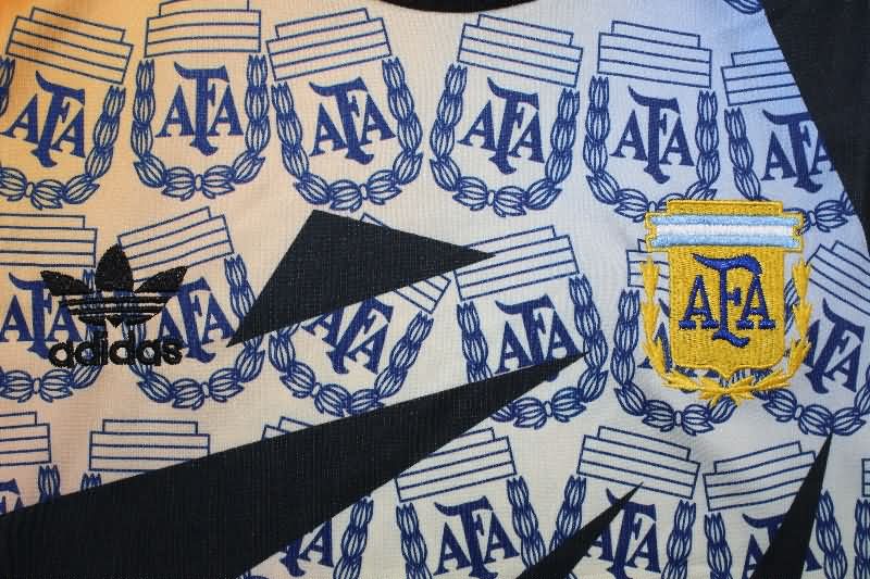 AAA Quality Argentina 1993 Goalkeeper Retro Soccer Jersey