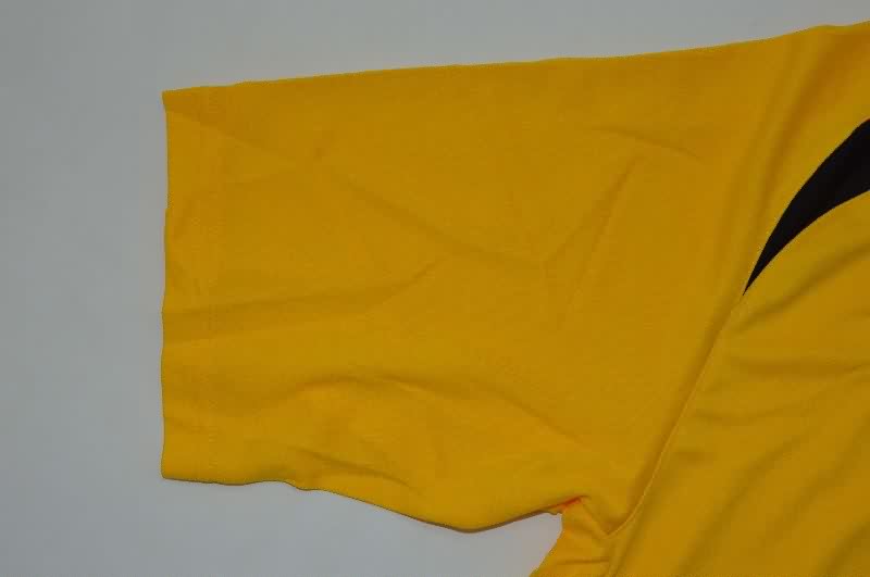 AAA Quality Arsenal 2005/06 Away Final Retro Soccer Jersey