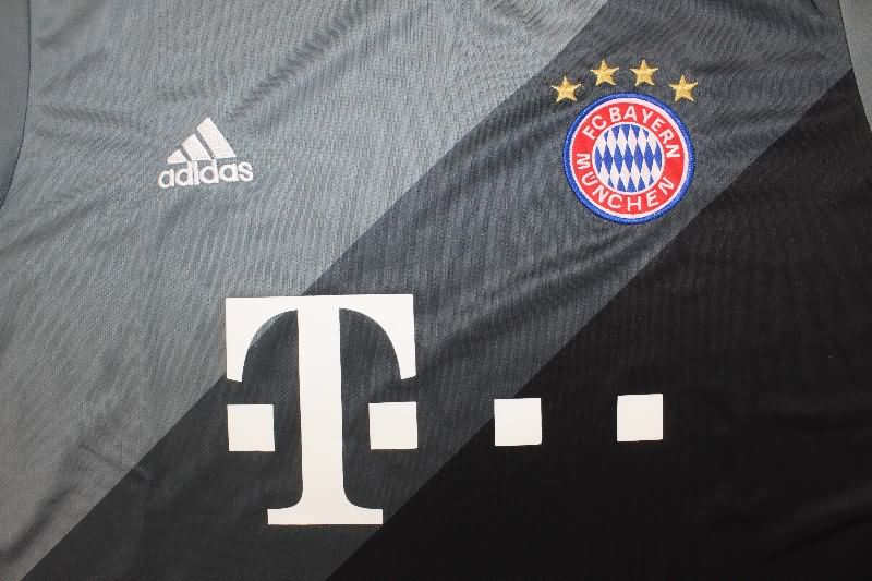 AAA Quality Bayern Munich 2016/17 Away Retro Soccer Jersey