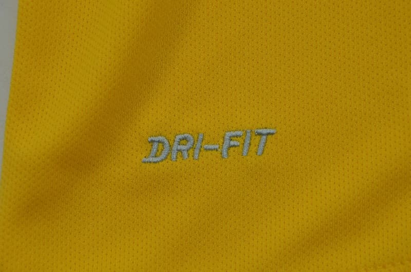AAA Quality Brazil 2013 Home Retro Soccer Jersey
