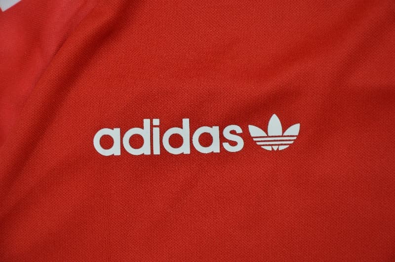 AAA Quality Chile 1994 Home Retro Soccer Jersey