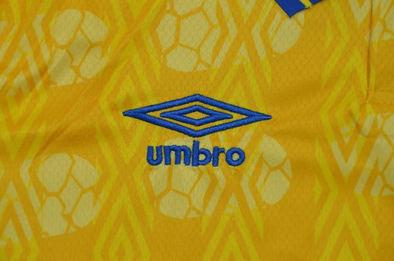 AAA Quality Colombia 1993 Home Retro Soccer Jersey