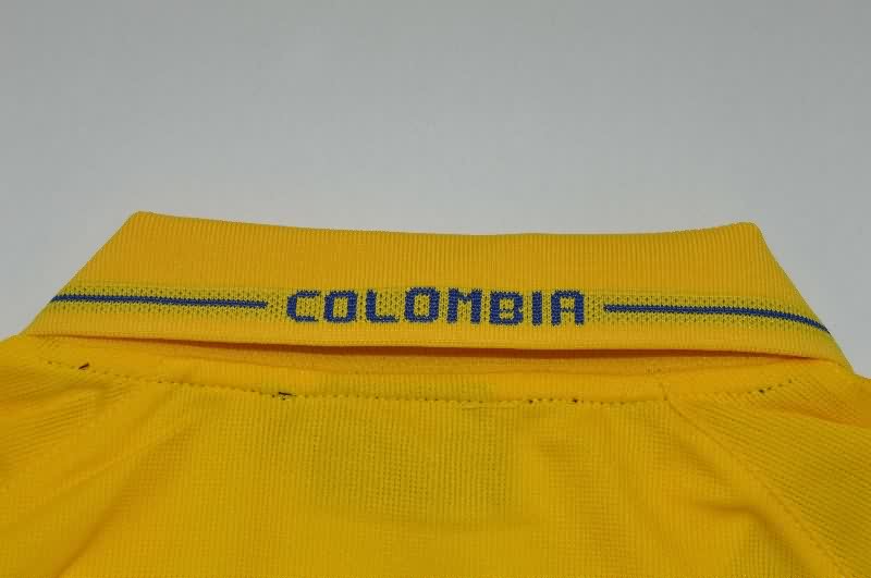 AAA Quality Colombia 2003 Home Retro Soccer Jersey